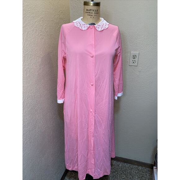 Vintage Lorraine Nightgown Cover Up Bubble Gum Pink Nylon Size Small - Picture 1 of 8